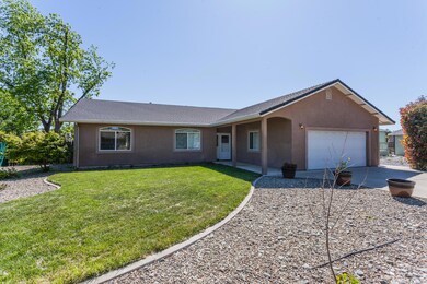 4925 Cedars