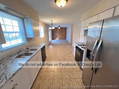 424 Shoreline Dr, Fayetteville, NC 28311 - photo 5