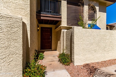 Front Entry Way