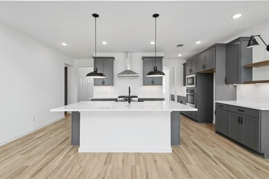 Chef-worthy island kitchen