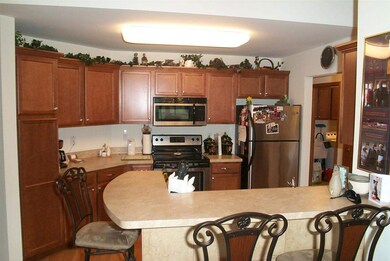 136 Northlight Way unit 62, Fitchburg, WI 53711 - photo 7