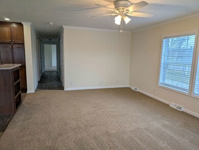 30095 Pineview Cir unit 8, Chesterfield, MI 48051 - photo 4