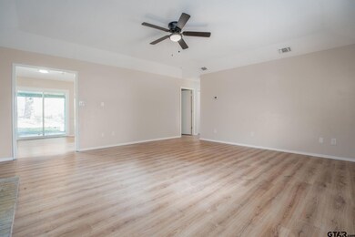 10861 County Road 2250, Tyler, TX 75707 - photo 7