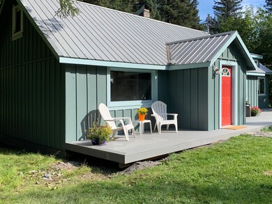 2402 Evergreen
