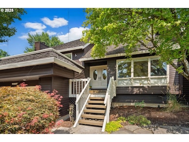 6827 SW Windemere Loop, Portland, OR 97225 - photo 4