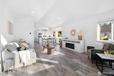 1033 34th St, Bellingham, WA 98229 - photo 5