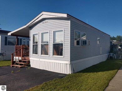 78 E Michigan Ave, Au Gres, MI 48703 - photo 3