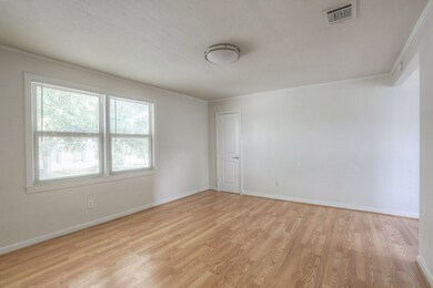 218 E 14th St, Houston, TX 77008 - photo 4