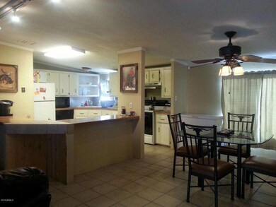 Eat in kitchen