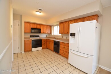 301 Linwood Dr, Jacksonville, NC 28546 - photo 6