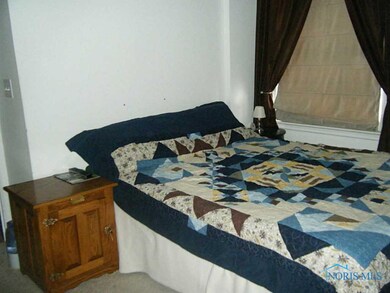 403 Erie St, Woodville, OH 43469 - photo 7