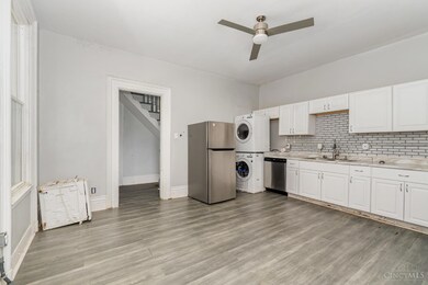 924 Findlay St, Cincinnati, OH 45214 - photo 4