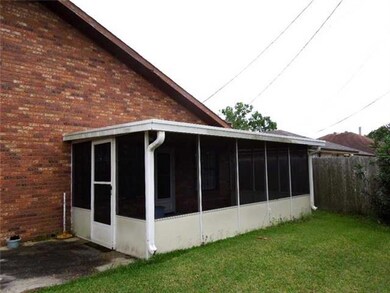 Patio/Deck. Screened-In Patio