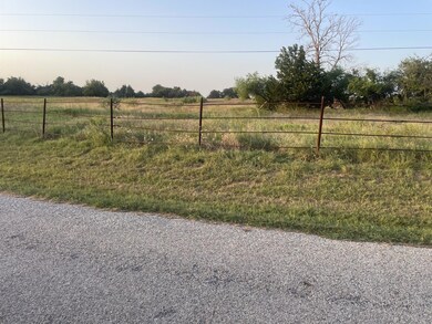 Lot 12,13 County Rd 4287, Decatur, TX 76234 - photo 3