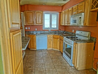 10 Falk Place, Pompton Lakes, NJ 07442 - photo 6