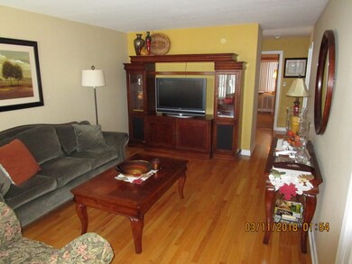 4549 Hirschberg Ave, Schiller Park, IL 60176 - photo 3