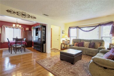 2902 Loomis St, Lakewood, CA 90712 - photo 7