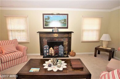 12306 Welling Ln, Bowie, MD 20715 - photo 5