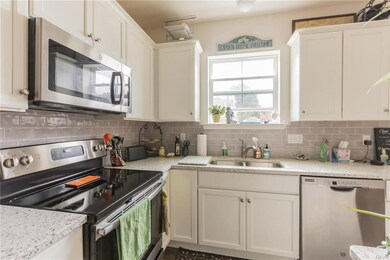 315 E Stone Aly, Alburtis, PA 18011 - photo 7