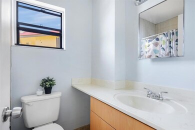 2066 W 54th St-large-003-004-Bedroom-150