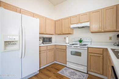 8845 E Apple Tree Dr, Tucson, AZ 85730 - photo 3