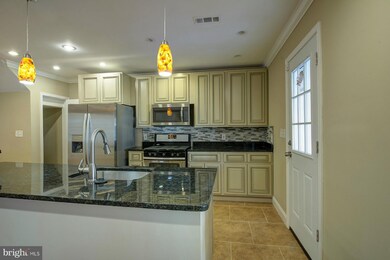 724 Allendale St, Baltimore, MD 21229 - photo 2