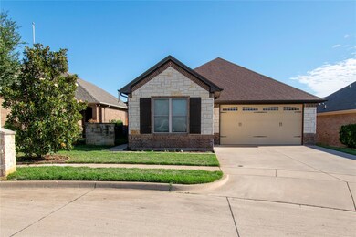 226 Captains Ct, Granbury, TX 76049 - photo 2