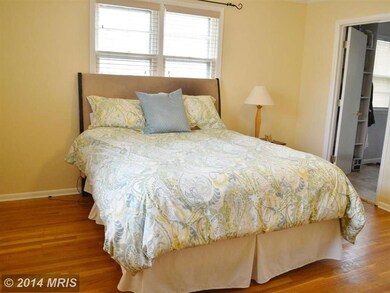 5807 Lamont Dr, New Carrollton, MD 20784 - photo 7