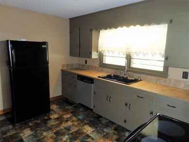 111 Whiteside St, Shelbyville, TN 37160 - photo 5