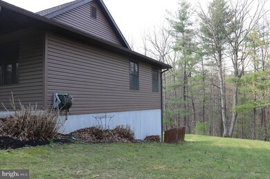 228 Gobbler Run Dr, Warfordsburg, PA 17267 - photo 6