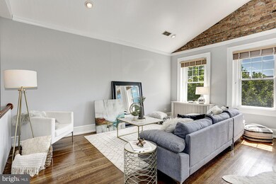 1919 Biltmore St NW unit 4, Washington, DC 20009 - photo 3