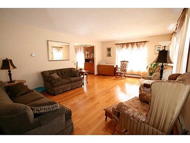 45 W Greenville Rd, Greenville, RI 02828 - photo 7