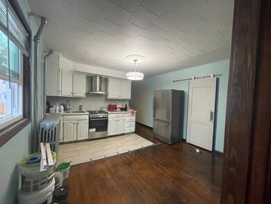 512 Pine St unit 1 East, Fall River, MA 02720 - photo 7