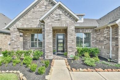 21819 Albertine Dr, Tomball, TX 77377 - photo 3