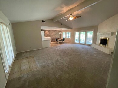 3807 Nocona Dr, Granbury, TX 76049 - photo 5