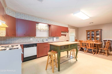 Kitchen 3