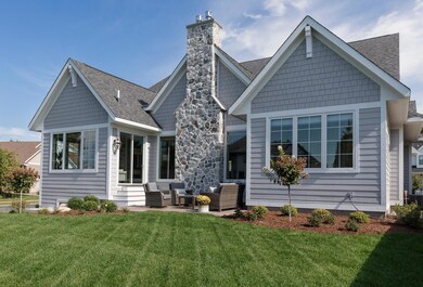 Absolutely stunning Model with all the bells and whistles!