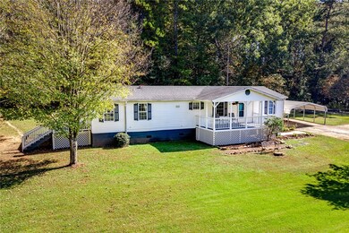 305 S Poplar St, Walhalla, SC 29691 - photo 5