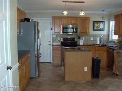 109 Fairfax Ct, Jacksonville, NC 28540 - photo 6