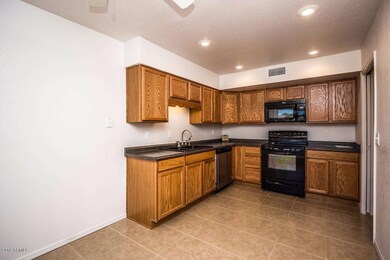 9413 N 55th Ave, Glendale, AZ 85302 - photo 5