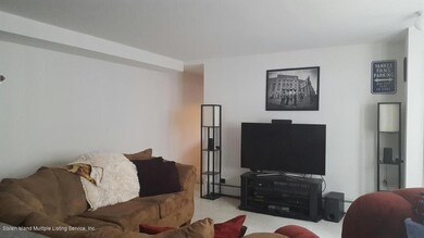 106 El Camino Loop, Staten Island, NY 10309 - photo 5
