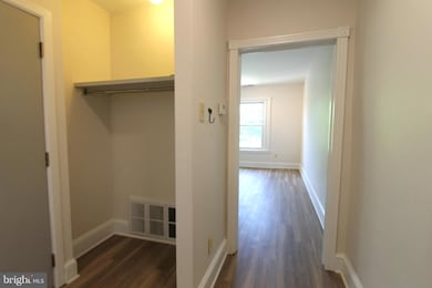 437 W Hansberry St unit 3RD FLOOR, Philadelphia, PA 19144 - photo 7