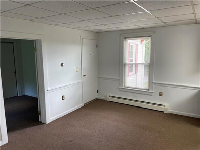 1956 Delabole Rd unit 3, Pen Argyl, PA 18072 - photo 7