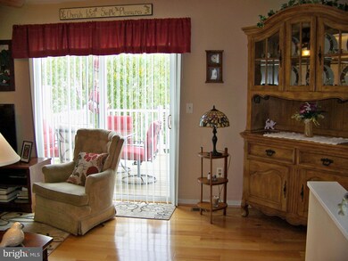 89 S Gala unit 449, Littlestown, PA 17340 - photo 7