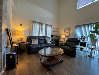 997 Regent Dr, Matteson, IL 60443 - photo 2