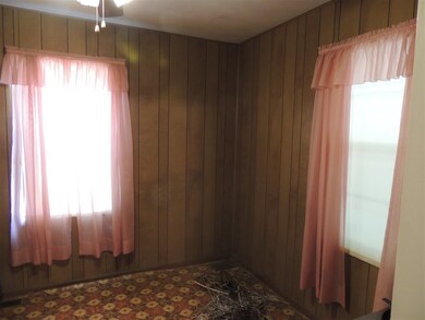 17 Pine St, Inman, SC 29349 - photo 6