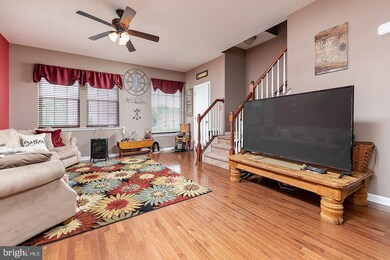 435 Dogwood Dr, Deptford, NJ 08096 - photo 4