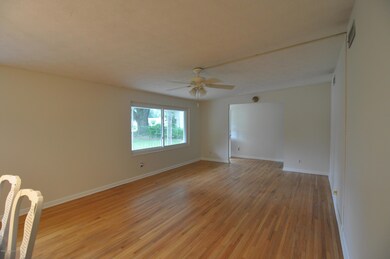 6809 Azul Ct, Jacksonville, FL 32210 - photo 2
