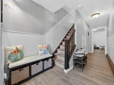 33 Overlook Rd, West Haverstraw, NY 10993 - photo 2