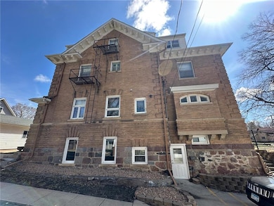 Wildwood Apartments, Montevideo, MN 56265 - photo 5